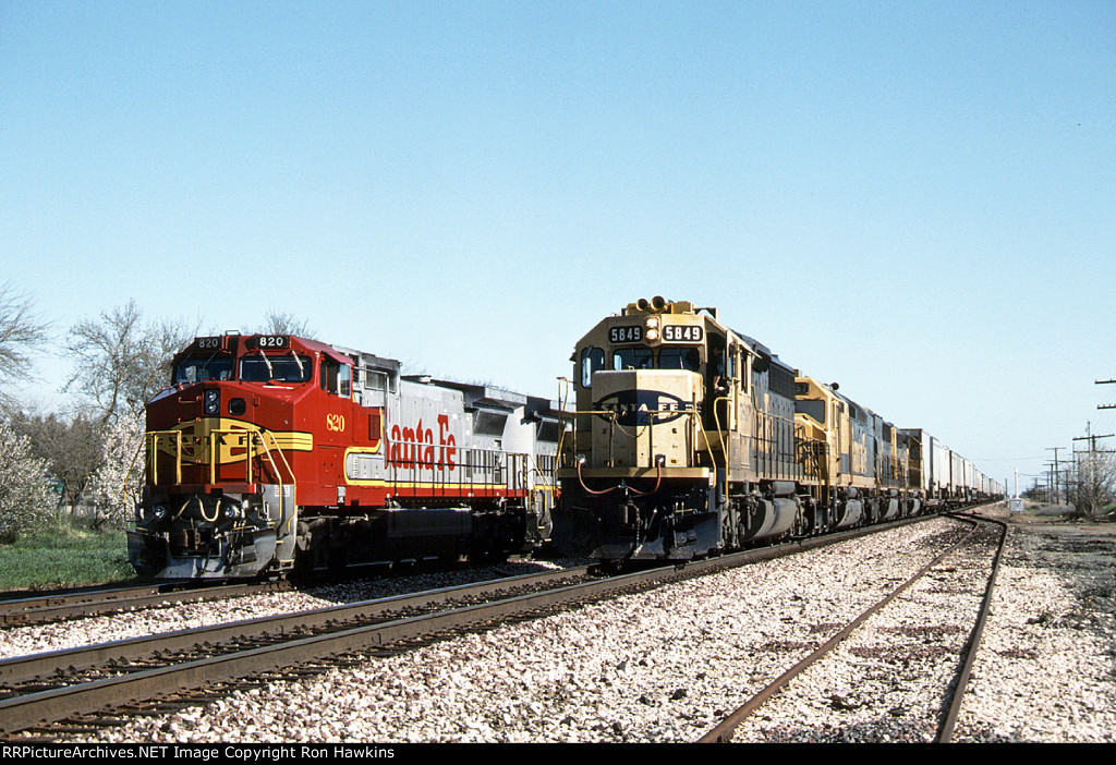 ATSF 5849 (REPOST)